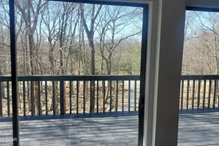 313 Forest Dr, Lords Valley, PA 18428 - Photo 12