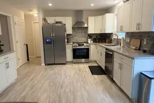 303 Avenue E, Matamoras, PA 18336 - Photo 6