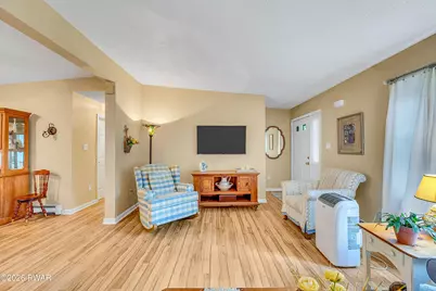 122 Cypress Lane, Greentown, PA 18426 - Photo 10