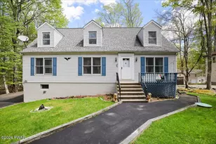 1025 Lakeshore Dr, Lake Ariel, PA 18436 - Photo 2