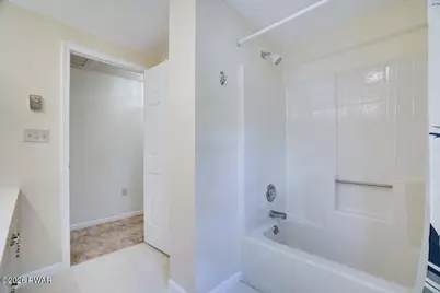 1025 Lake Shore Drive, Lake Ariel, PA 18436 - Photo 30