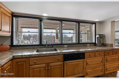 272 & 270 Heaters Hill, Matamoras, PA 18336 - Photo 24