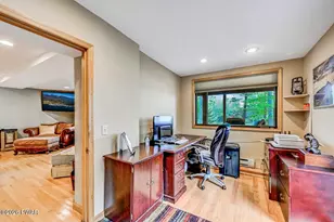 562 Lakeview Dr W, Lake Ariel, PA 18436 - Photo 80