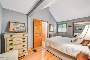 562 Lakeview Dr W, Lake Ariel, PA 18436 - Photo 58