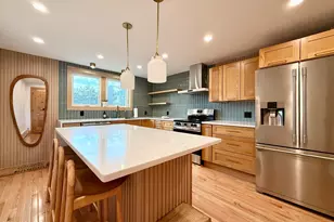 955 Main St, Newfoundland, PA 18445 - Photo 4