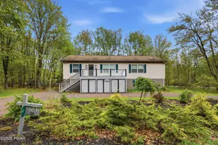 4 Pebble Ct, Lake Ariel, PA 18436 - Photo 1