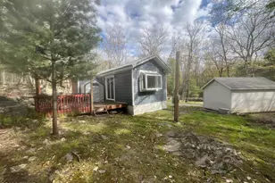 132 Happy Hollow Dr, Shohola, PA 18458 - Photo 6