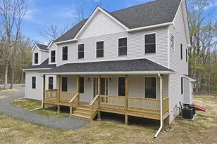 176 Seneca Dr, Milford, PA 18337 - Photo 1