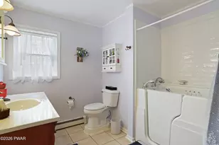 106 Elderberry Dr, Hawley, PA 18428 - Photo 20