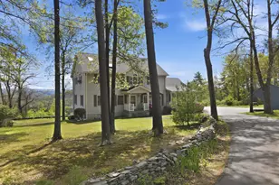 120 Milford Hill Ln, Milford, PA 18337 - Photo 2