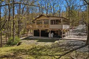 330 Surrey Dr, Hawley, PA 18428 - Photo 34
