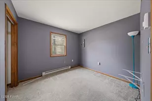 520 Hummingbird Ct, Bushkill, PA 18324 - Photo 14