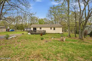 520 Hummingbird Ct, Bushkill, PA 18324 - Photo 16