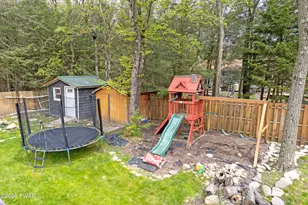 412 Scotch Pine Dr, Pocono Summit, PA 18346 - Photo 48