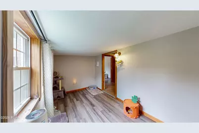 128 Franklin Avenue, Greenfield Twp, PA 18407 - Photo 12