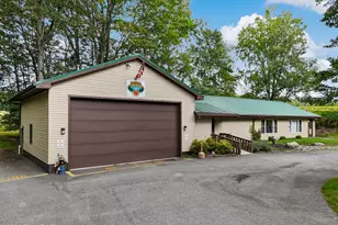 150 Yacht Club Dr, Greentown, PA 18426 - Photo 86