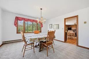 150 Yacht Club Dr, Greentown, PA 18426 - Photo 10