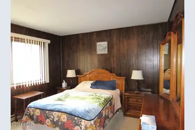 102 Surrey Lane, Lords Valley, PA 18428 - Photo 8