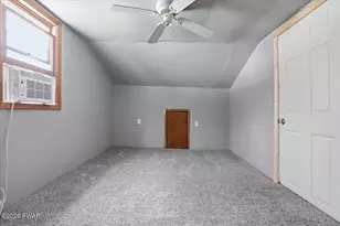 209 Urban Rd, Hawley, PA 18428 - Photo 34
