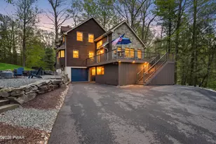 133 Laurel Hill Dr, Greentown, PA 18426 - Photo 1
