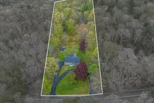 212 Lakeshore Dr, Lakeville, PA 18438 - Photo 4