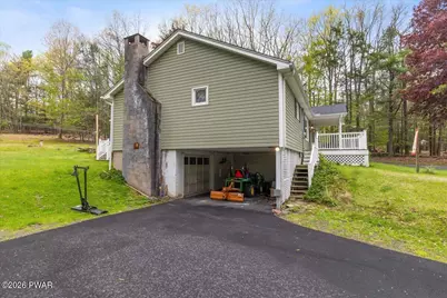 212 Lakeshore Drive, Lakeville, PA 18438 - Photo 14