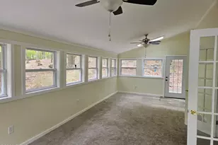 120 Westfall Dr, Dingmans Ferry, PA 18328 - Photo 16