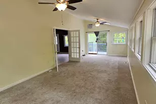 120 Westfall Dr, Dingmans Ferry, PA 18328 - Photo 14