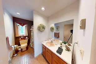105 Orchard Dr, Lords Valley, PA 18428 - Photo 26