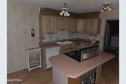 210 Urban Road, Hawley, PA 18428 - Photo 8