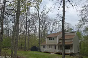 210 Urban Rd, Hawley, PA 18428 - Photo 4