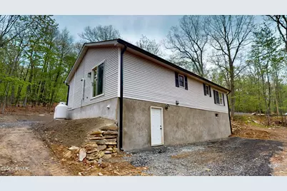 101 Arbutus Court, Milford, PA 18337 - Photo 4