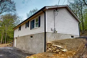 101 Arbutus Ct, Milford, PA 18337 - Photo 6