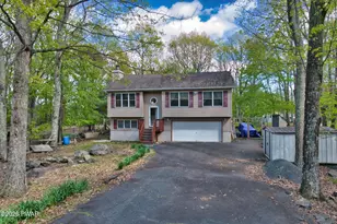 102 Autumn Rd, Dingmans Ferry, PA 18328 - Photo 1