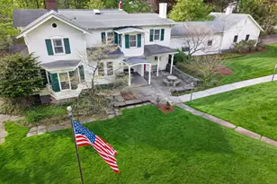 219 Hudson St, Hawley, PA 18428 - Photo 1