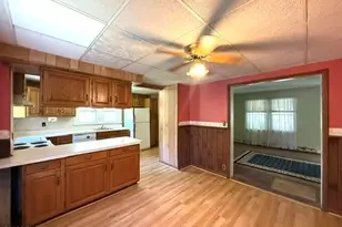 182 Bee Hollow Rd, Shohola, PA 18458 - Photo 16