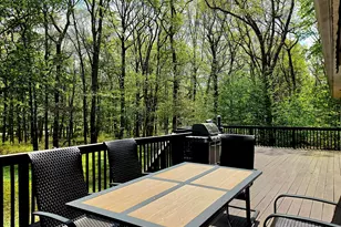 807 E Spur Ct, Lords Valley, PA 18428 - Photo 24