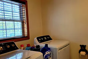 807 E Spur Ct, Lords Valley, PA 18428 - Photo 18