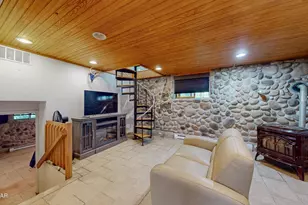 114 Ash Ln, Milford, PA 18337 - Photo 32
