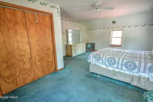 607 Church St, Hawley, PA 18428 - Photo 12