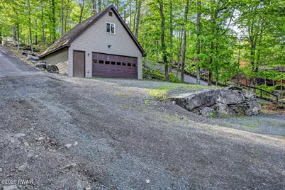 1206 Lakeview Drive W, Lake Ariel, PA 18436 - Photo 8