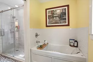 142 Wallenpaupack Dr, Greentown, PA 18426 - Photo 16