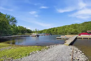 142 Wallenpaupack Dr, Greentown, PA 18426 - Photo 50