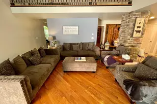 75 Parkwood Dr, Lake Ariel, PA 18436 - Photo 4
