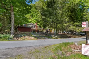 240 W Shore Dr, Hawley, PA 18428 - Photo 4