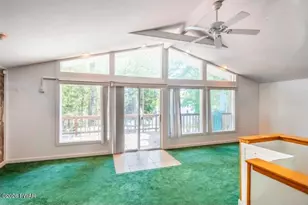240 W Shore Dr, Hawley, PA 18428 - Photo 34