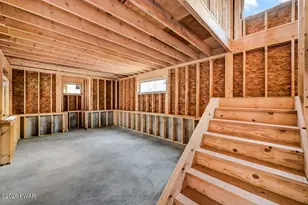 101 Maple Leaf Rd, Lackawaxen, PA 18435 - Photo 14