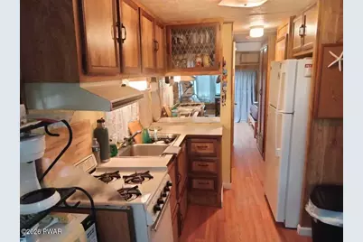 131 Village Drive W, Milford, PA 18337 - Photo 8