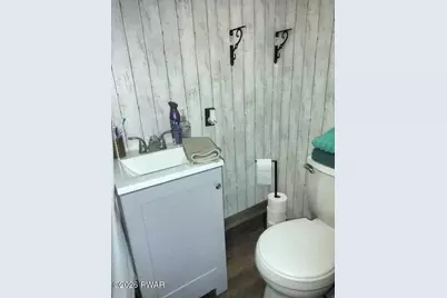 131 Village Drive W, Milford, PA 18337 - Photo 20