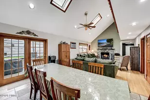 46 Forest Ln, Lake Ariel, PA 18436 - Photo 6